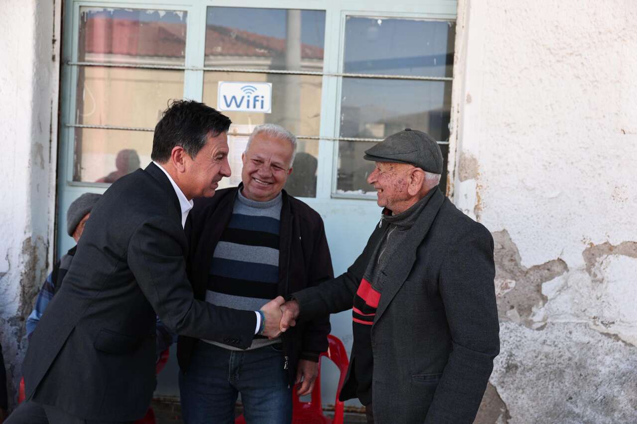 Başkan Aras Bafa’da Esnaf ve Vatandaşlarla Bir Araya Geldi 6